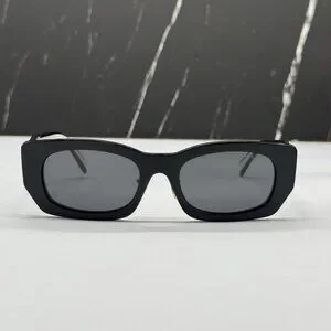 NEW PRADA PRB05SF 09Q08Z WOMEN BLACK SUNGLASSES SPR B05F 09Q08Z Prada PR B05S 09Q08Z Sunglasses Black for Woman – LookerOnline main image 4